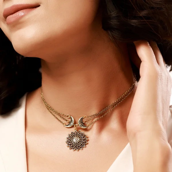 zoom the image with mouse woven wonders intertwined choker necklace